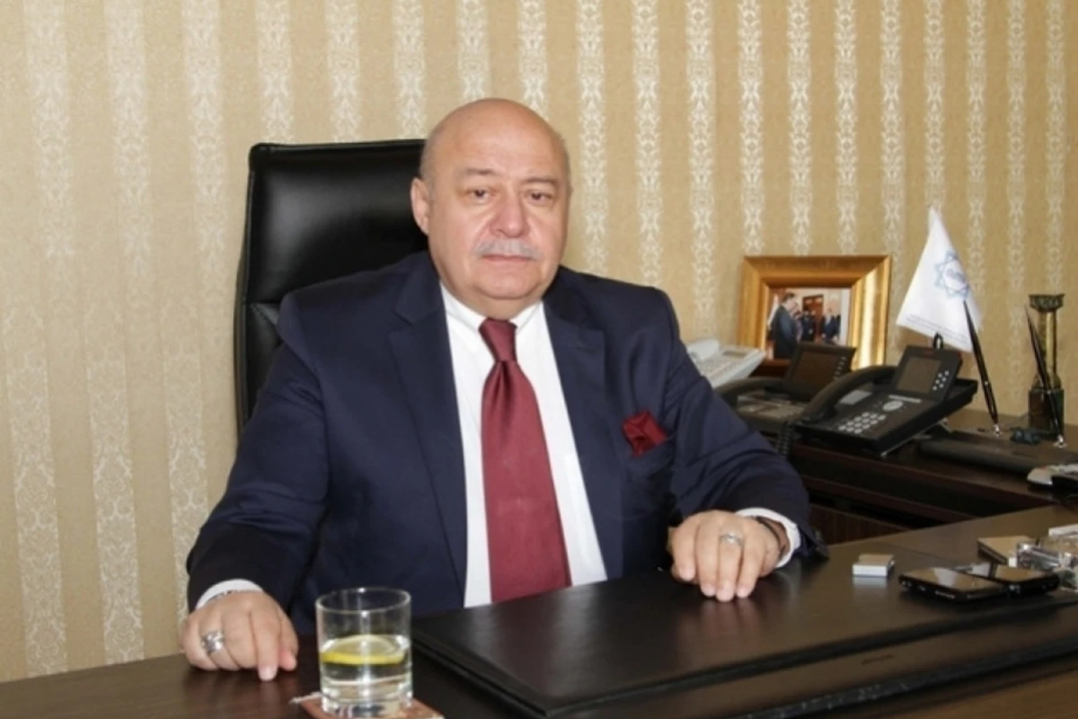 Elbay Qasımzadə 2-ci dərəcəli “Əmək” ordeni ilə təltif edilib
