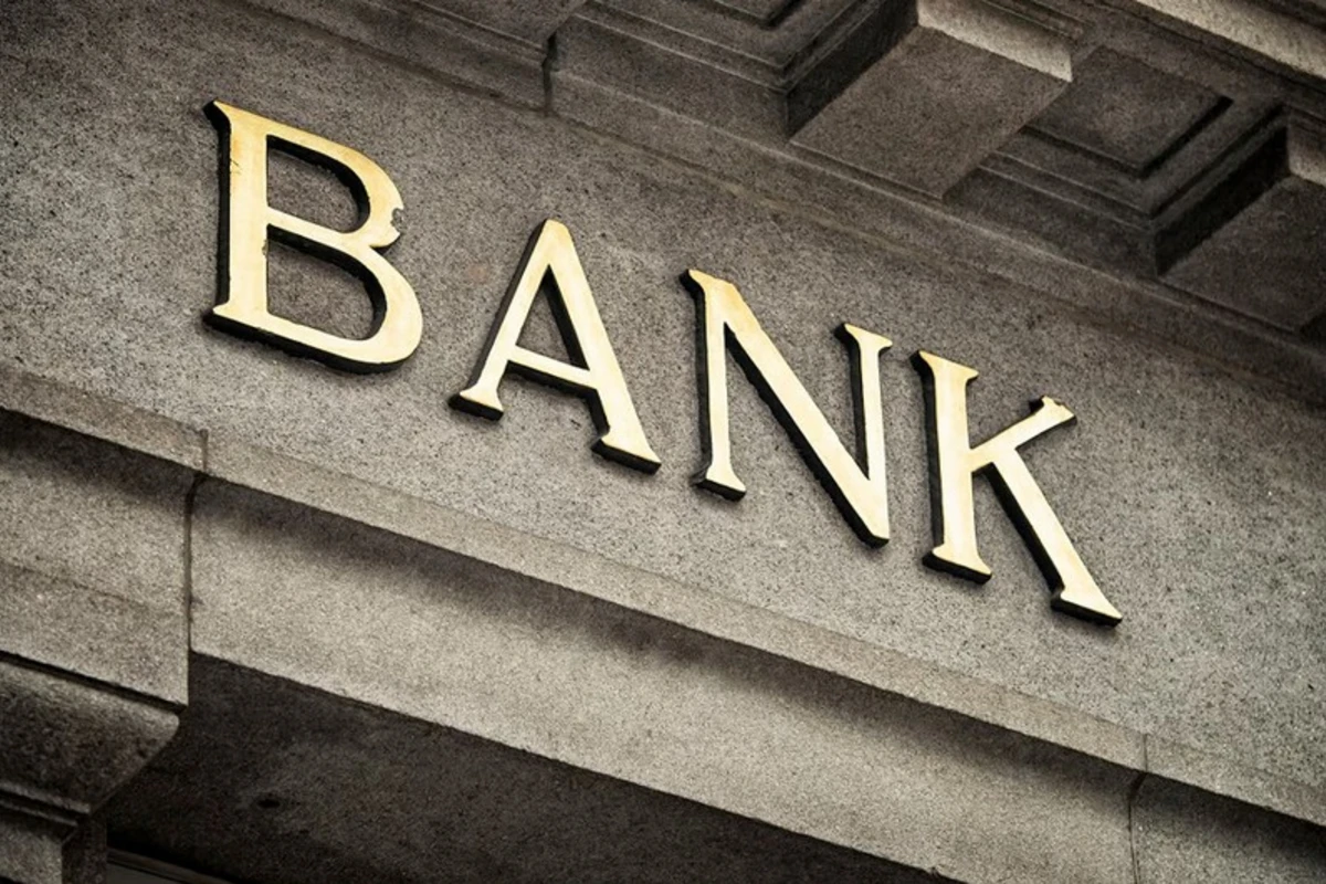 Azərbaycanda Banklar haqqında qanunda bəzi dəyişikliklər edilib