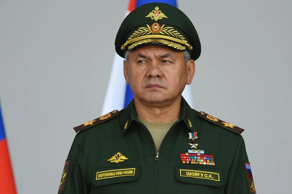 Шойгу доложил Путину о взятии под контроль украинской Марьинки