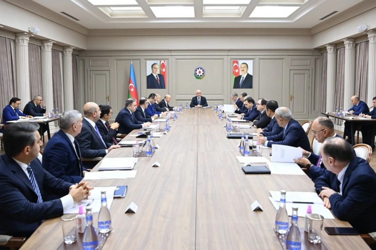 Nazirlər Kabinetində iclas keçirilib