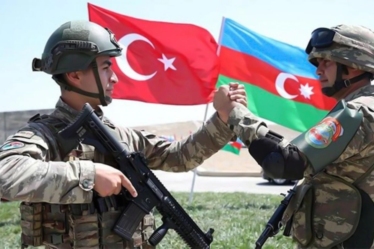 Азербайджанские и турецкие военнослужащие проводят совместные учения - ВИДЕО