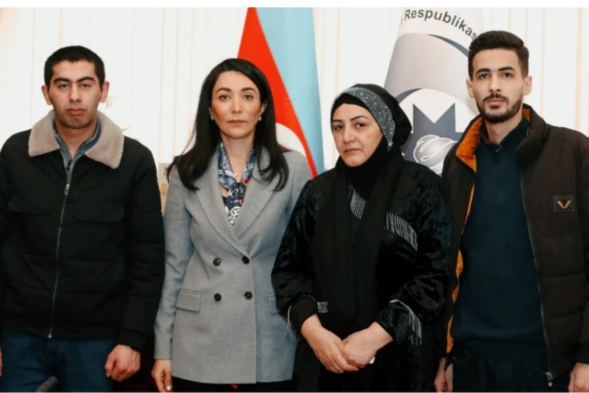 Ombudsman erməni əsirliyindən azad edilmiş hərbi qulluqçularla görüşüb - FOTO