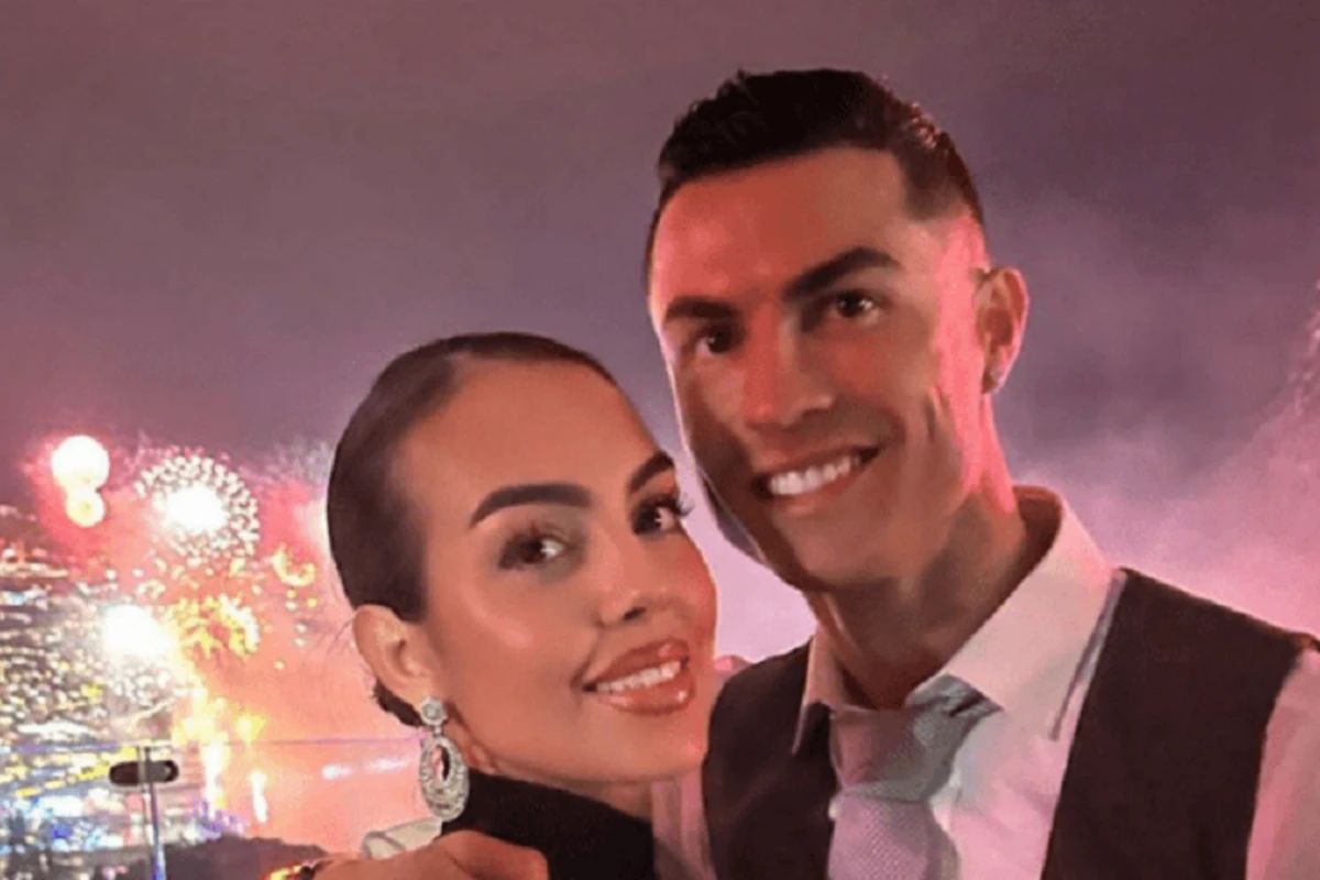 Невеста Криштиану Роналду показала, как они встретили Новый год - ФОТО