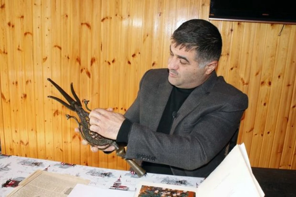 Şah İsmayılın döyüş bayrağının başlığı Astaranın kəndində qorunur - FOTO