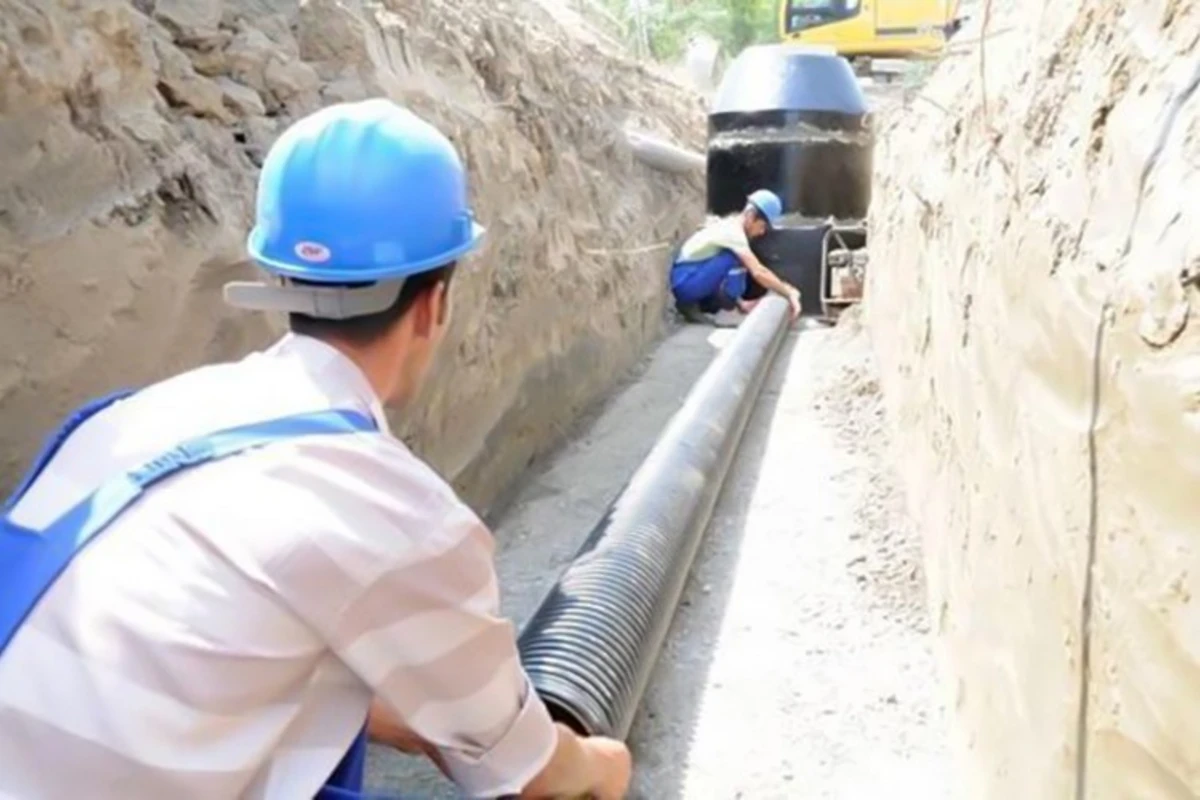 Bakıda mərkəzi kanalizasiya sistemi ilə bağlı vəziyyət: Qurğular var, amma işləmir