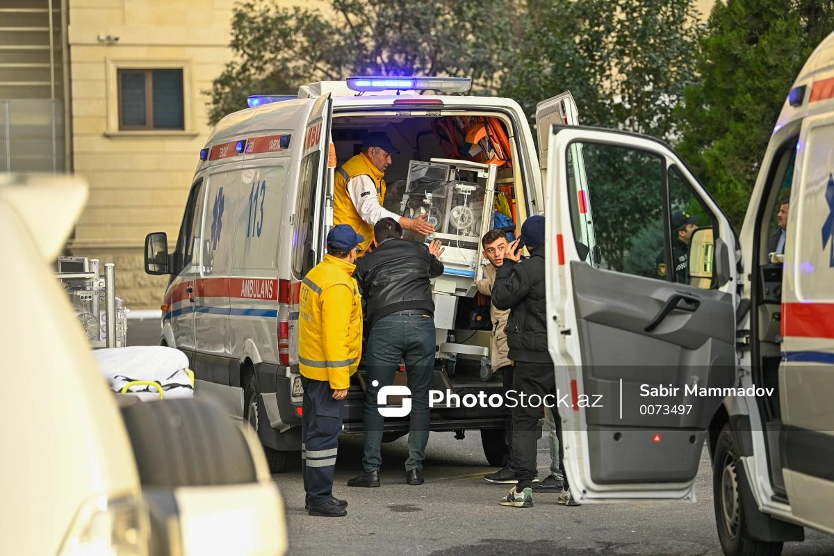 Yanğına görə KTM-ə təxliyə olunan 6 körpənin vəziyyəti ağırdır - YENİLƏNİB