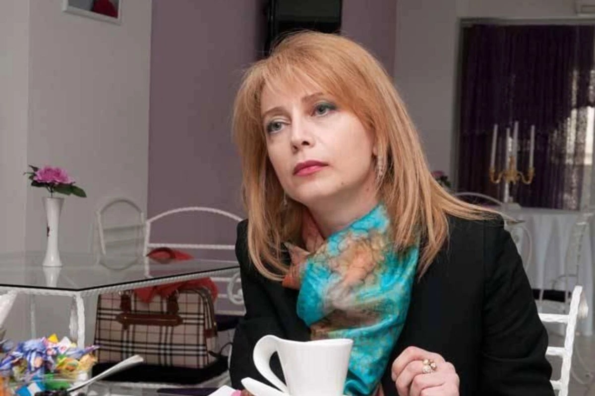 Tanınmış aparıcıya vəzifə verildi - FOTO Tanınmış aparıcıya vəzifə verildi - FOTO