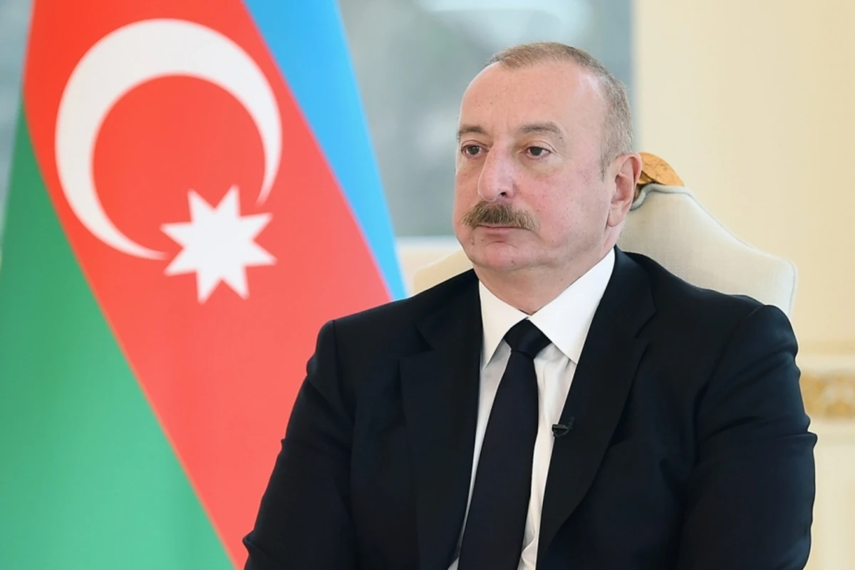 Prezident: Xankəndidə Bayrağın qaldırılması Zəfərimizin son nöqtəsi idi - VİDEO Prezident: Xankəndidə Bayrağın qaldırılması Zəfərimizin son nöqtəsi idi - VİDEO