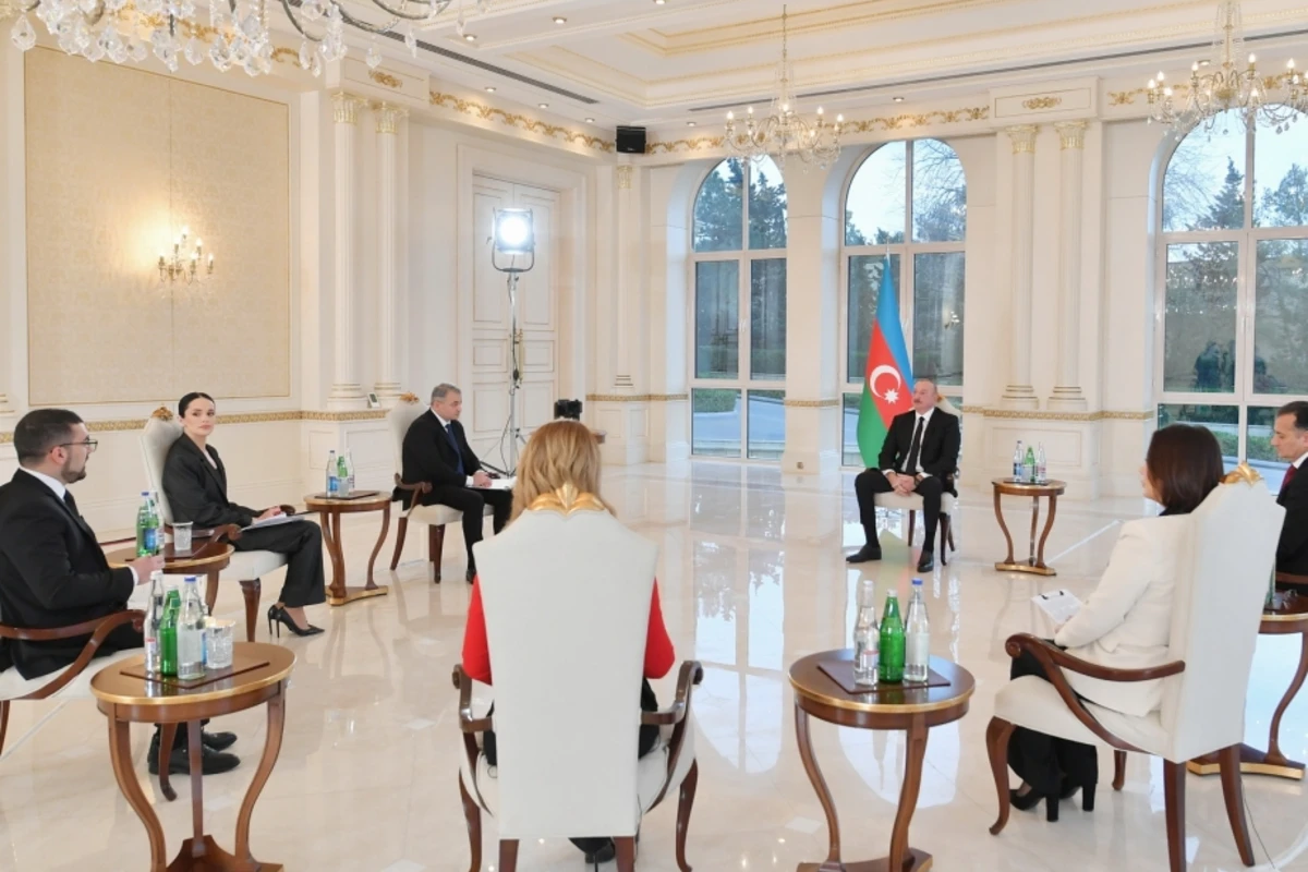 Prezident İlham Əliyev fevralda keçiriləcək növbədənkənar seçkiləri şərtləndirən əsas amilləri açıqlayıb - VİDEO