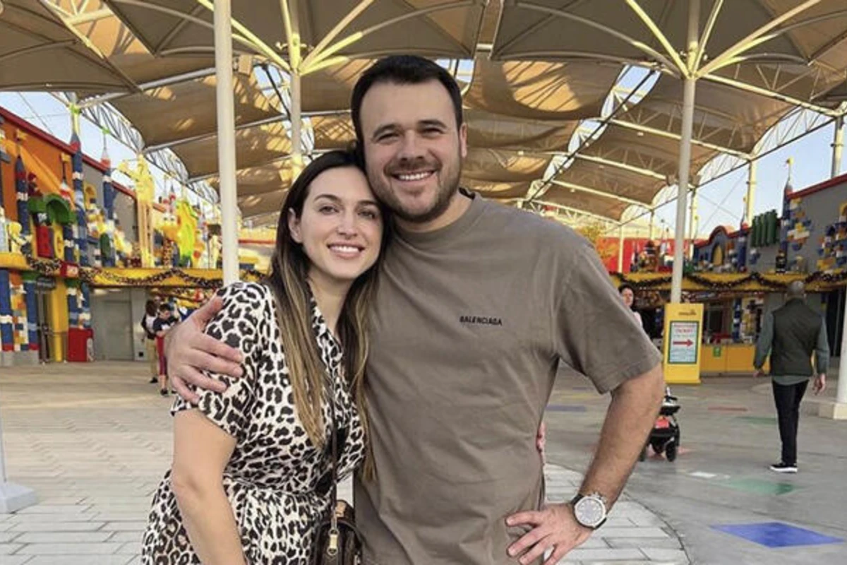 Emin Ağalarov bacısını belə təbrik etdi - FOTO