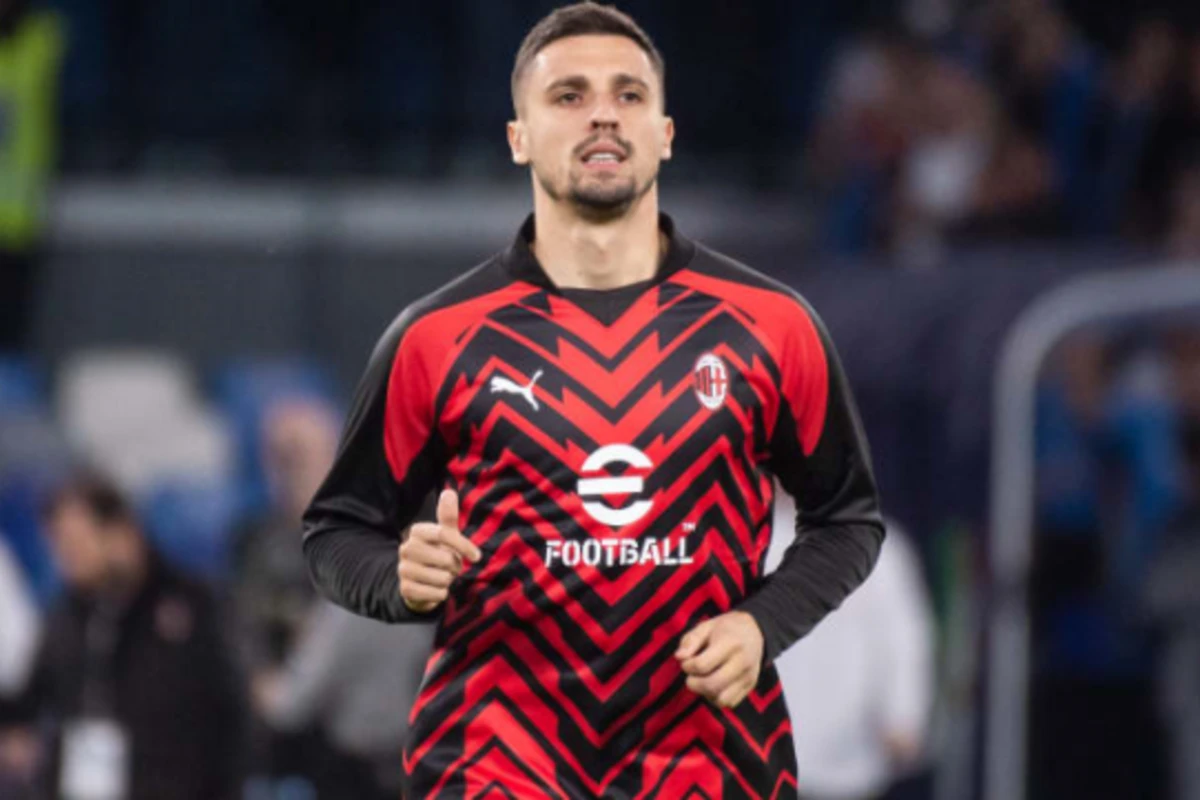 Fənərbağça Milanın futbolçusunu heyətinə qatdı