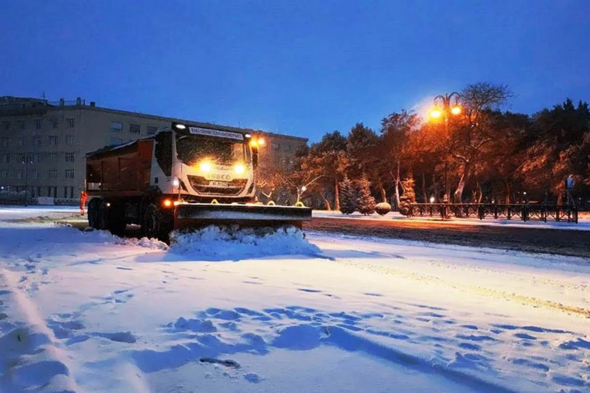 BŞİH-in kommunal strukturları gecə gücləndirilmiş iş rejimində çalışıblar - FOTO