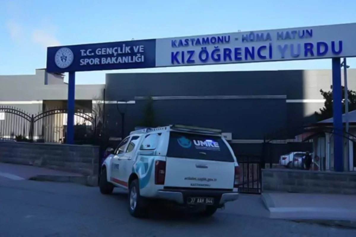 Türkiyədə 95 tələbə tantunidən zəhərləndi - FOTO