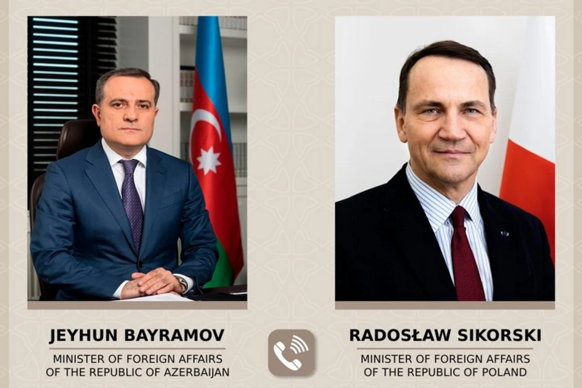 Ceyhun Bayramov polşalı həmkarını regional vəziyyət barədə məlumatlandırıb