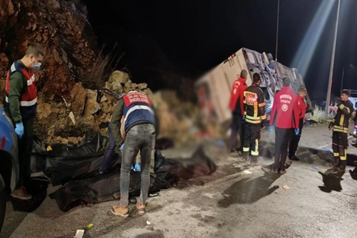 Türkiyədə dəhşətli qəza: 9 ölü, 30 yaralı var - ANBAAN VİDEO