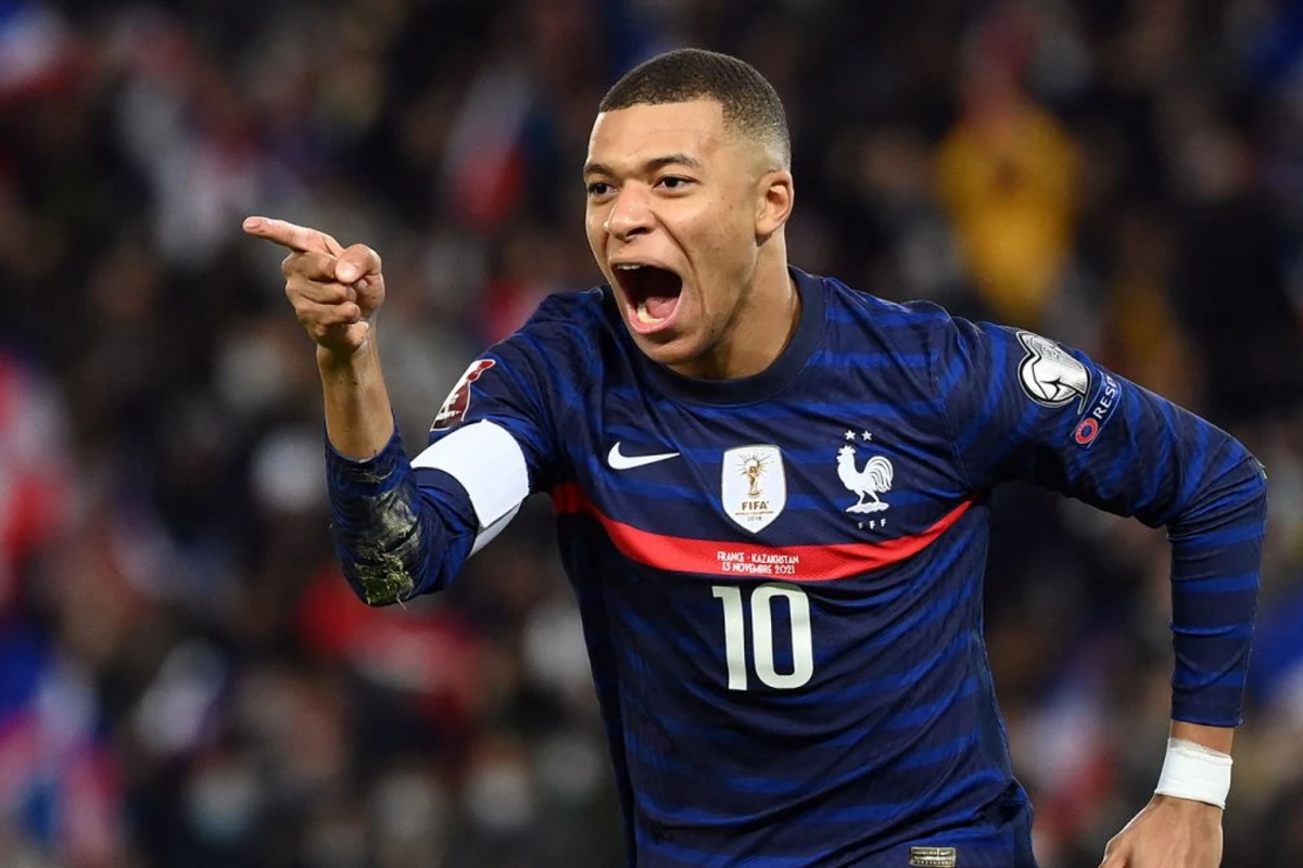 Mbappe PSJ ilə bağlı qərarını AÇIQLADI Mbappe PSJ ilə bağlı qərarını AÇIQLADI