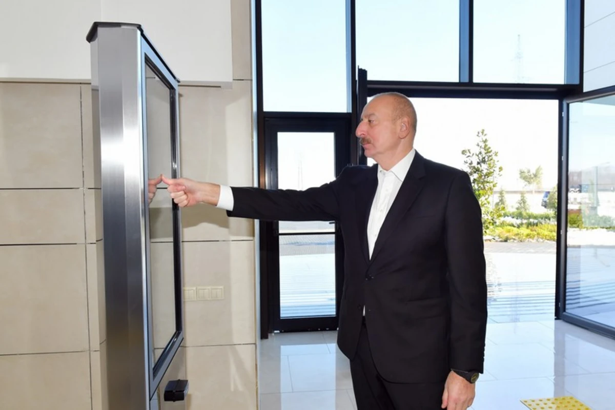 Prezident Lənkəran regional “ASAN xidmət” mərkəzinin açılışını edib - FOTO