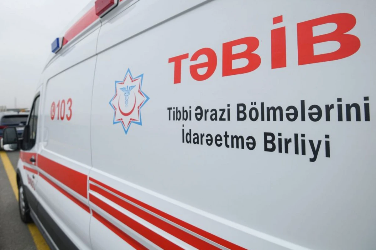 Bakıda ağaca çırpılan avtobusda xəsarət alanların SON VƏZİYYƏTİ