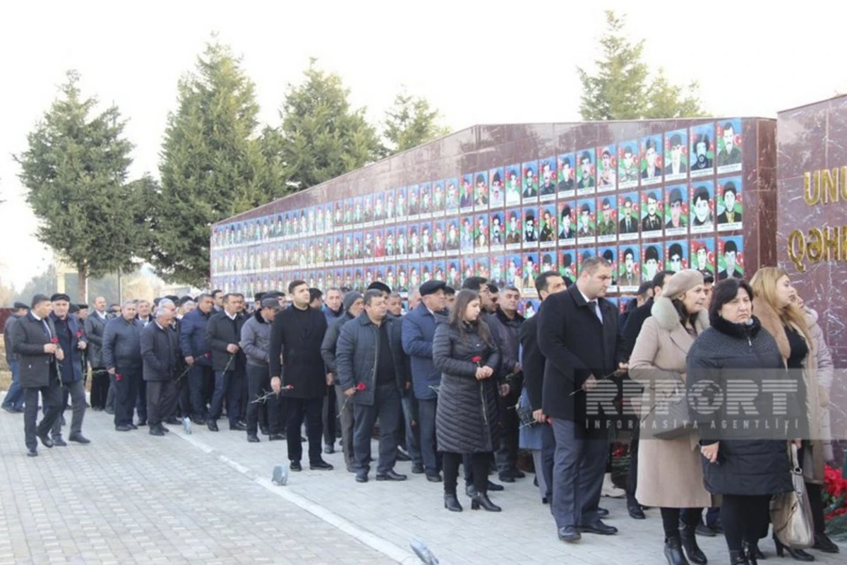 Qərb bölgəsində 20 Yanvar şəhidlərinin anım mərasimləri keçirilib - FOTO