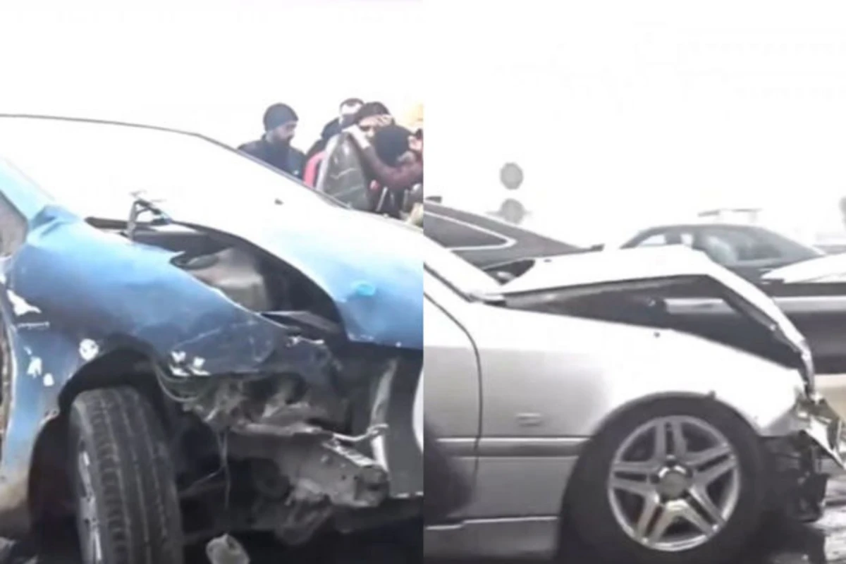 Xırdalanda Prius Mercedes-Benzlə toqquşub - VİDEO
