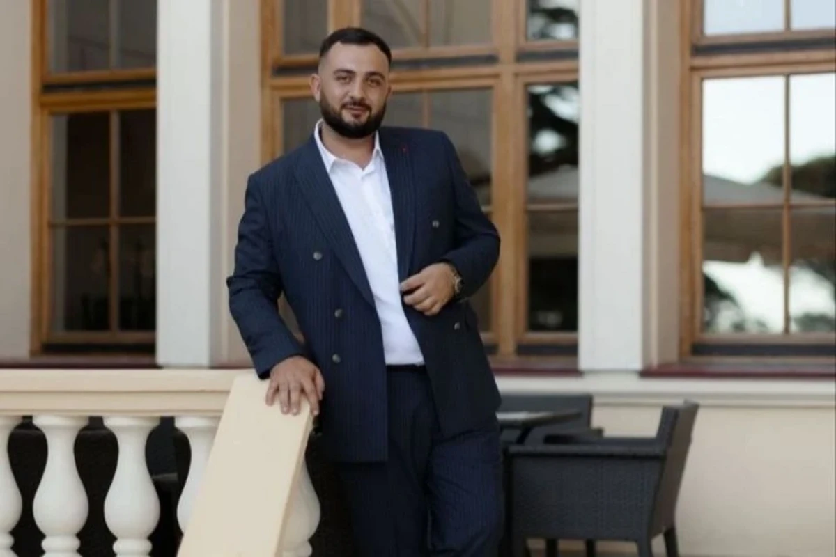 Soçidə erməni komediya ustası ana söyüşünə görə öldürüldü - FOTO