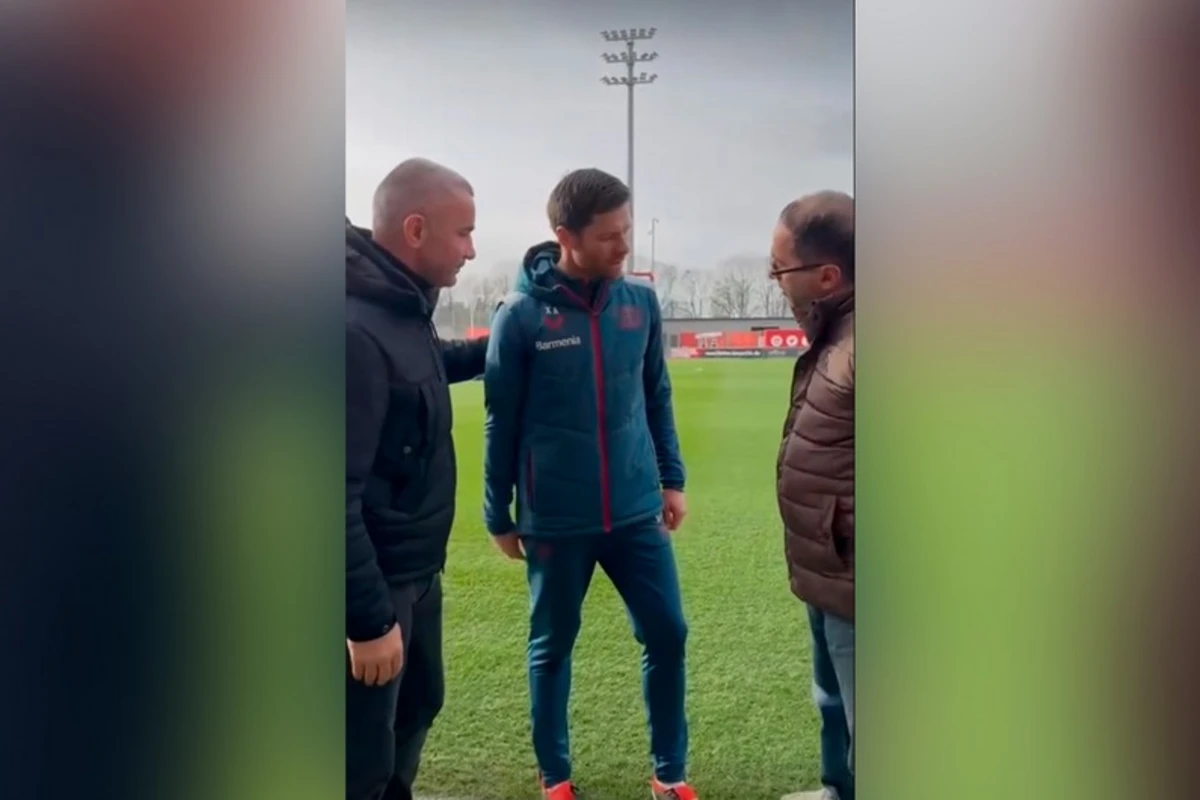 Qurban Qurbanov Almaniya klubunun məşqini izləyib