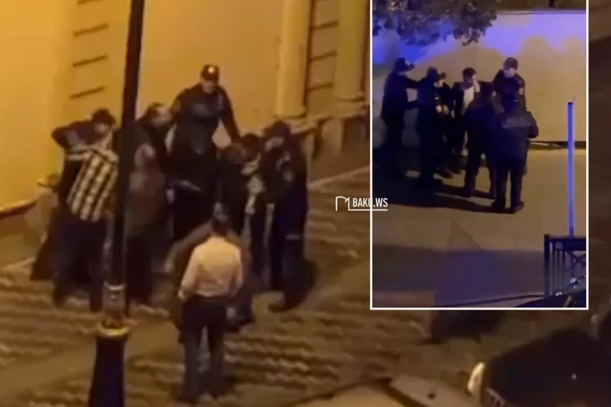 В Баку перед домом торжеств произошла массовая драка - ВИДЕО