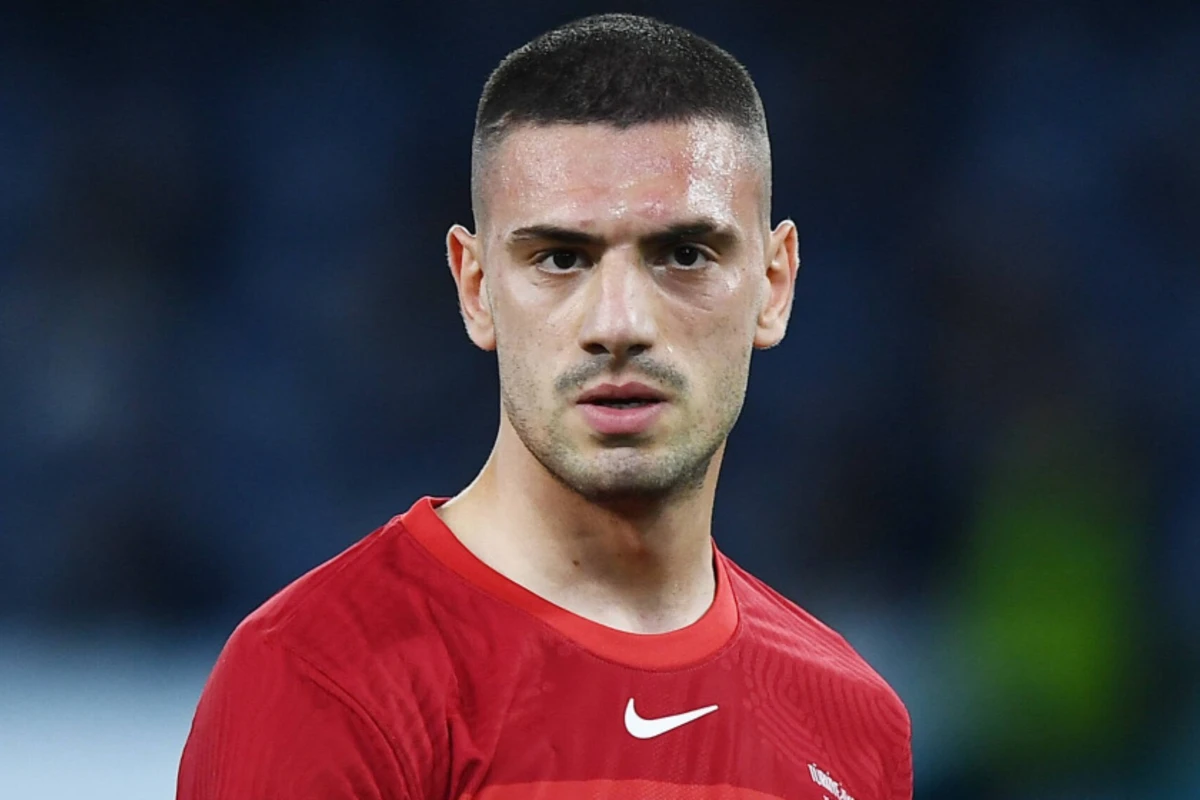 Merih Demiral karyerasını yenidən İtaliyada davam etdirə bilər Merih Demiral karyerasını yenidən İtaliyada davam etdirə bilər