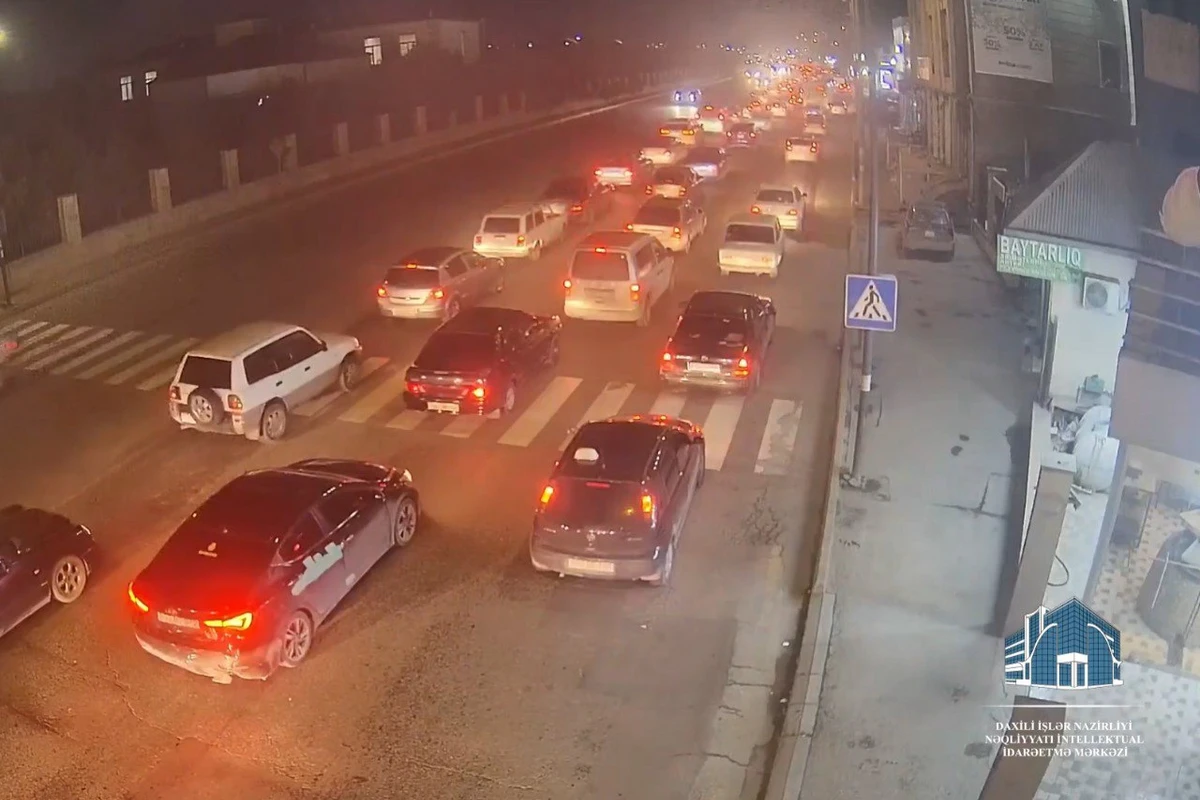 Zabrat yolundakı tıxacla bağlı sürücülərə ŞAD XƏBƏR - VİDEO