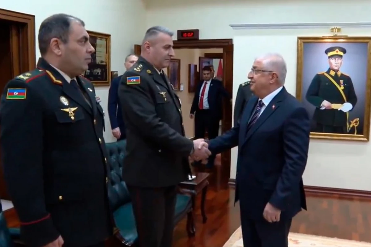 Yaşar Gülər Ankarada Azərbaycan generallarını qəbul edib - VİDEO