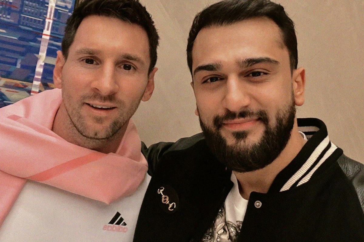 Coni Messi ilə birlikdə - FOTO