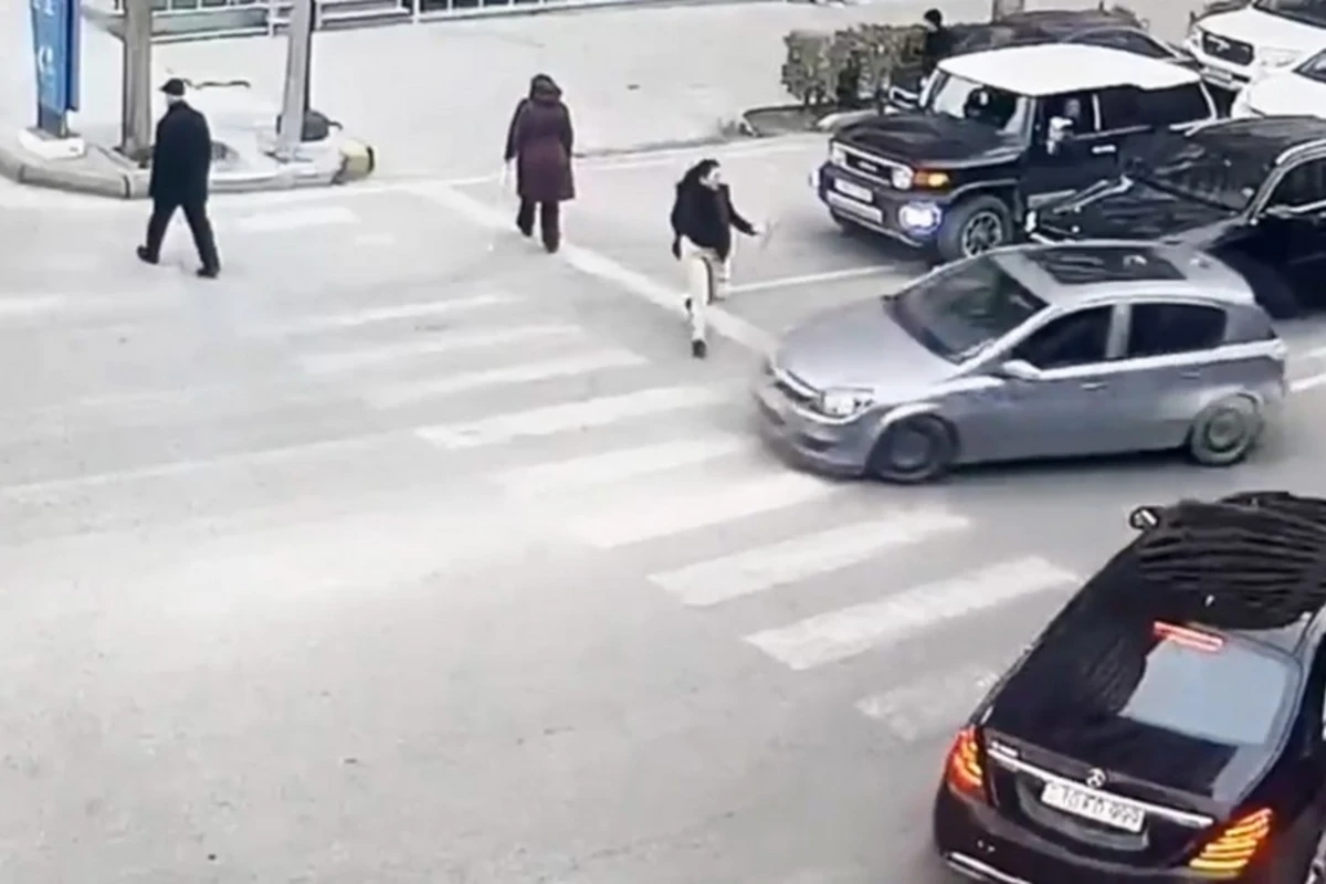 Bakıda narkotik vasitənin təsiri altında 10-dan çox avtomobilə ziyan vuran sürücü həbs edilib