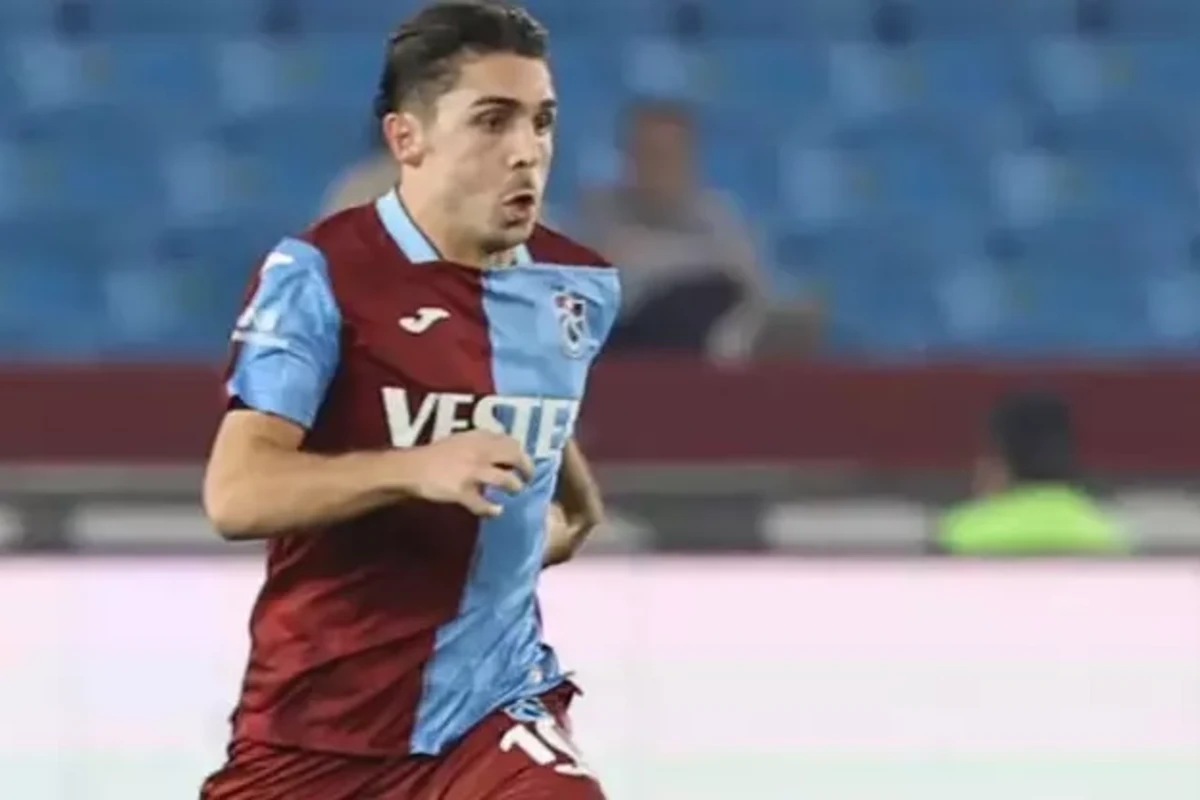 Hall Siti Trabzonsporun futbolçusunu transfer edib - FOTO