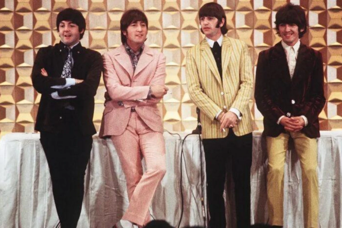 The Beatlesın çəkdiyi bu əsər 1,74 milyon dollara satıldı - FOTO