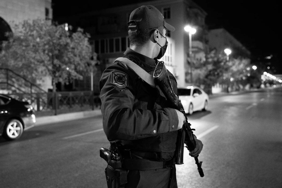 Bakıda xüsusi əməliyyat - 48 nəfər saxlanılıb - FOTO