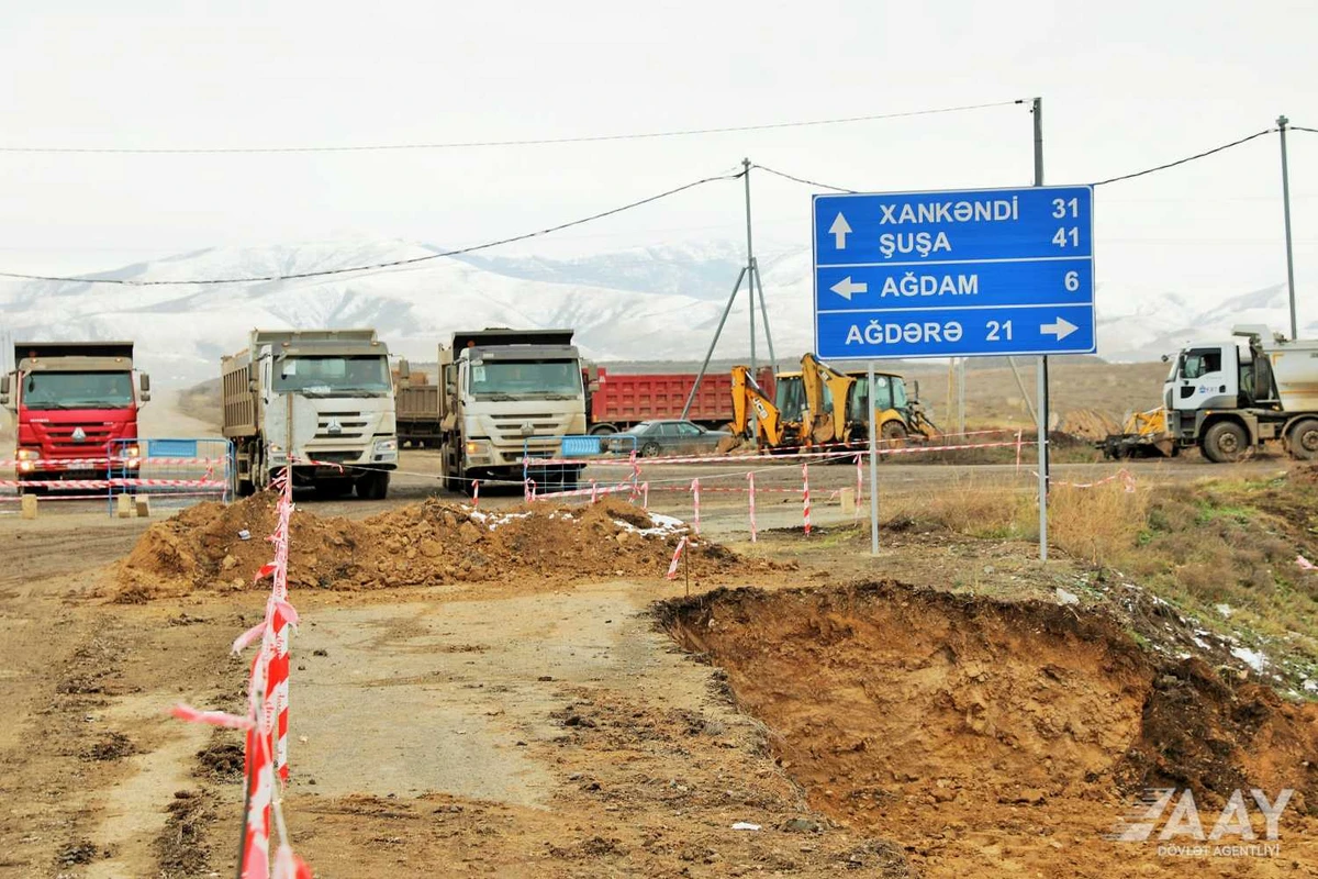 Xocalı, Şuşa, Ağdərə və Ağdam rayonlarında icra edilən yol layihələrinə baxış keçirilib - FOTO/VİDEO