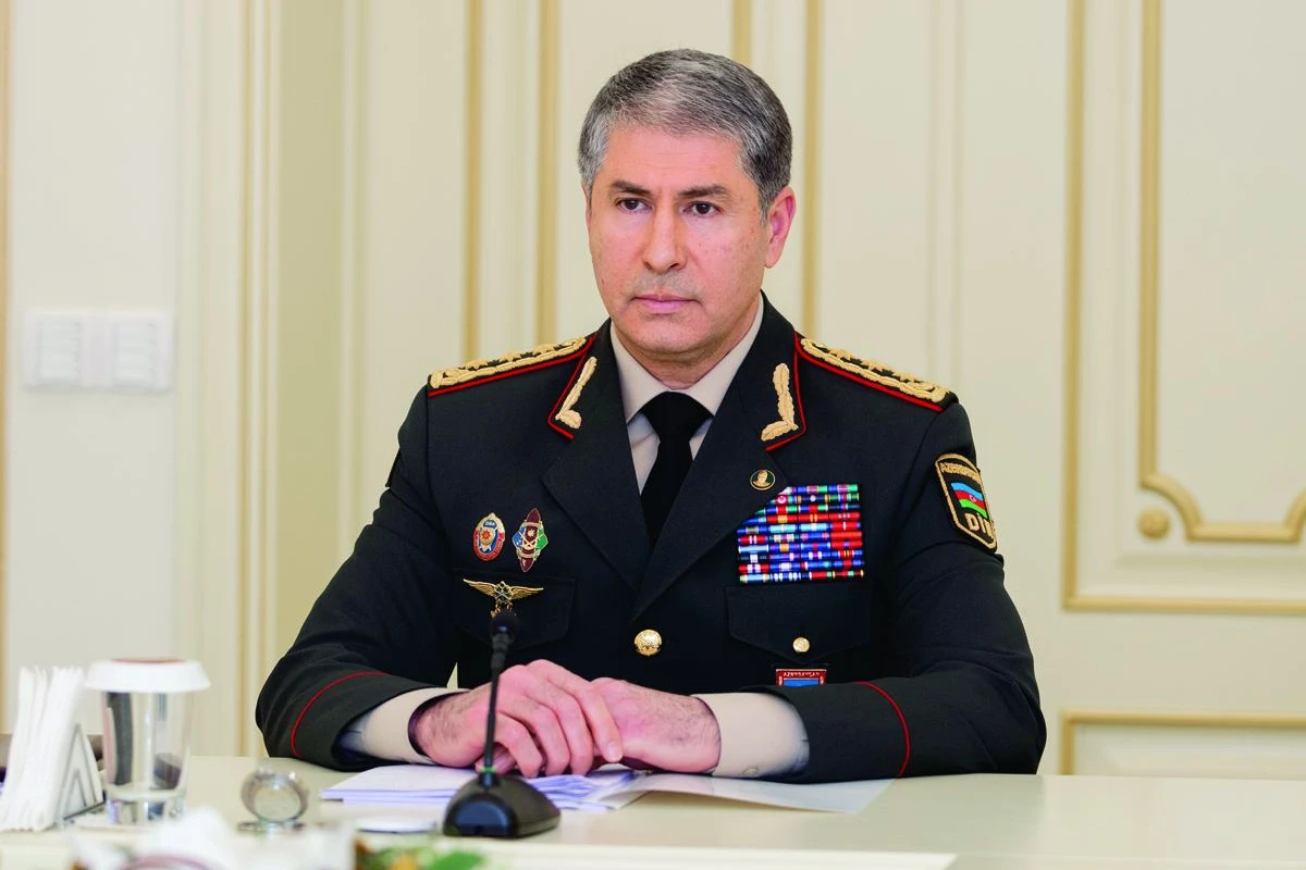 Вилаят Эйвазов проголосовал в Ханкенди