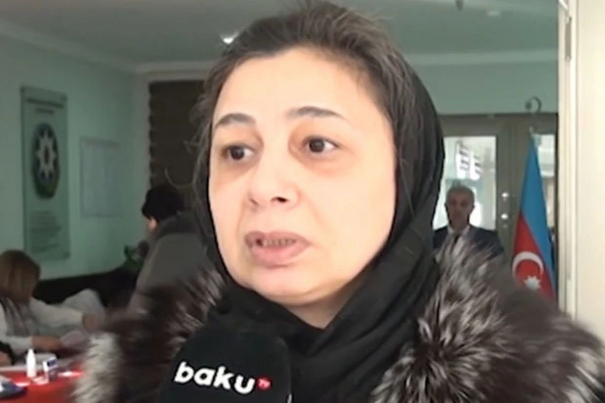 Kürdəmirdə səsvermə prosesi: Şəhid anasının çıxışı duyğulandırdı - VİDEO