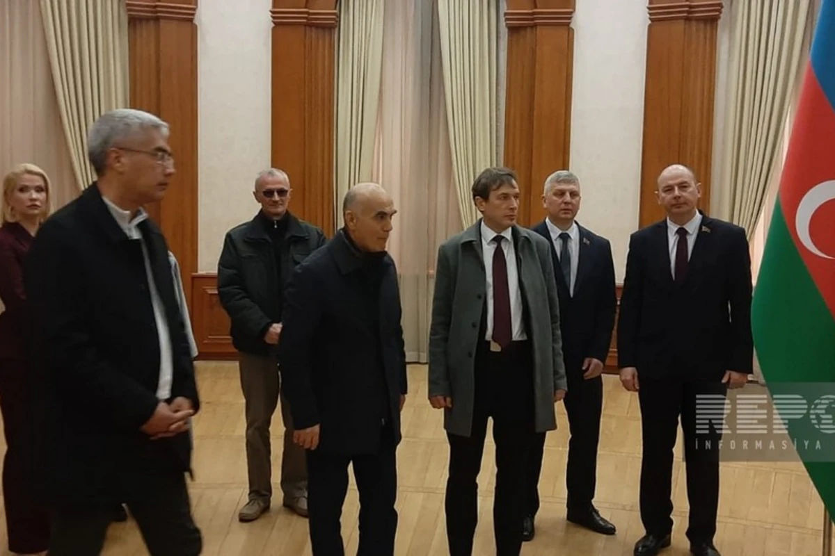 Международные наблюдатели мониторят процесс голосования в Ханкенди - ФОТО