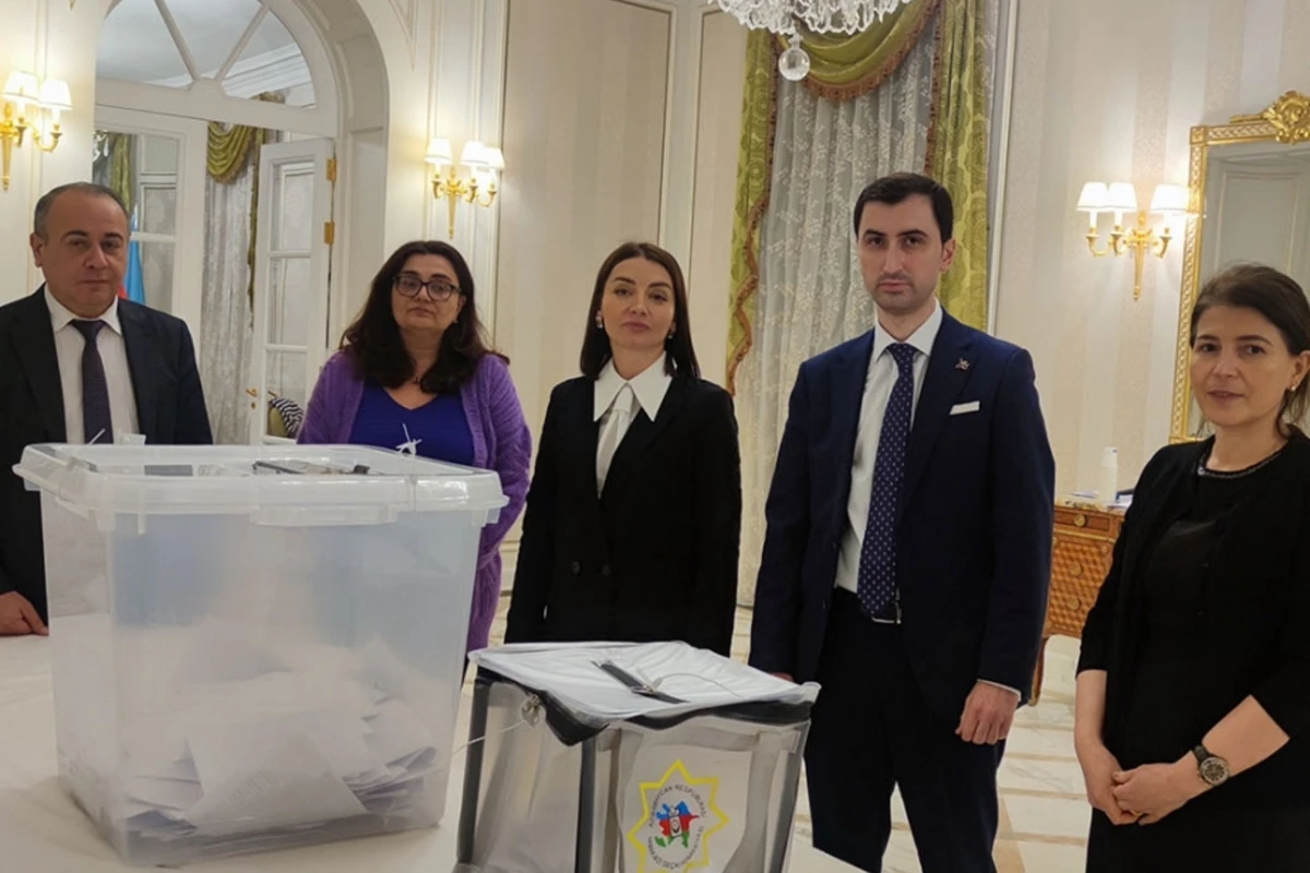Parisdə səsvermə prosesinə yekun vurulub