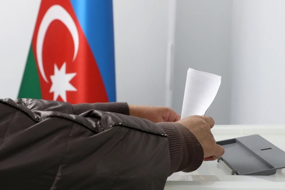 “Nezavisimaya qazeta”: Azərbaycan seçiciləri Qarabağa görə İlham Əliyevə yüksək faizlə təşəkkür etdilər