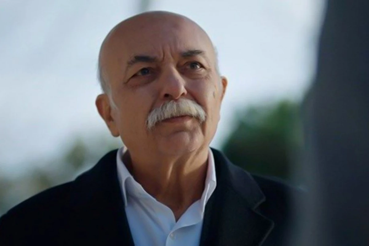 Kızılcık Şerbetinin beyninə qan sızan aktyoru necədir? - FOTO Kızılcık Şerbetinin beyninə qan sızan aktyoru necədir? - FOTO