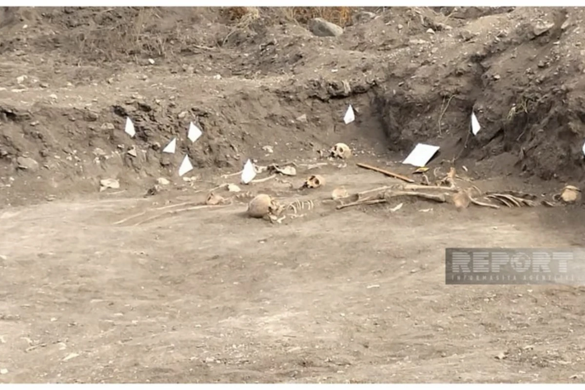 В Аскеране возле крепостных стен обнаружено массовое захоронение - ФОТО