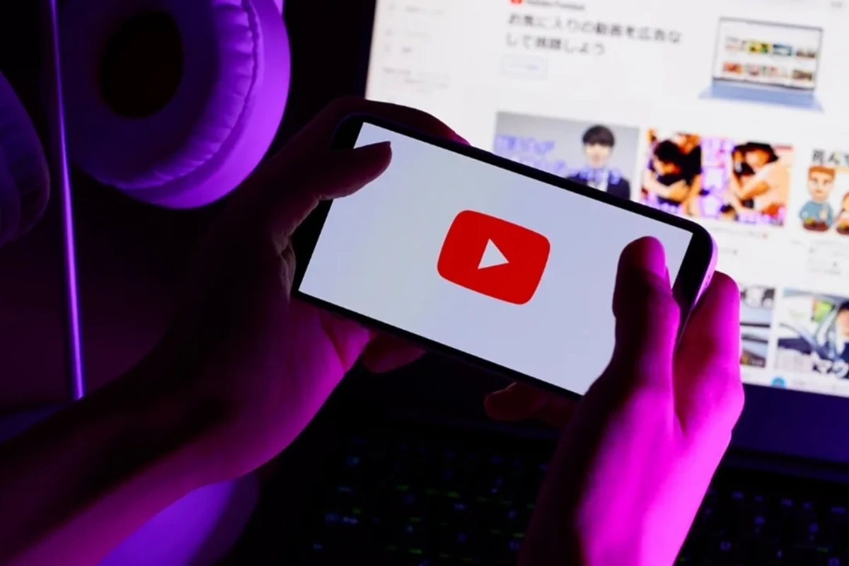 Rusiyada Youtube bloqerlərinin qara siyahısı hazırlanır