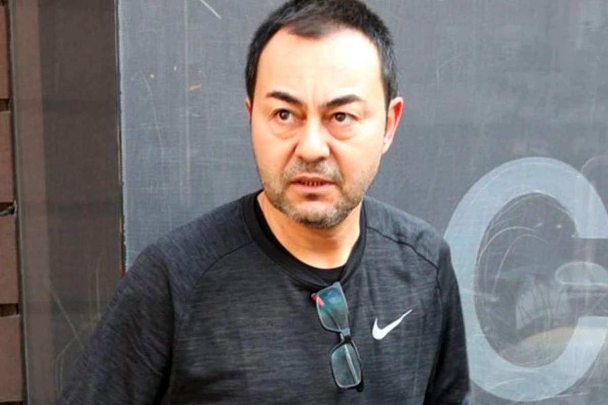 Sərdar Ortaç sərxoş vəziyyətdə canlı açdı, söyüş söydü - VİDEO Sərdar Ortaç sərxoş vəziyyətdə canlı açdı, söyüş söydü - VİDEO