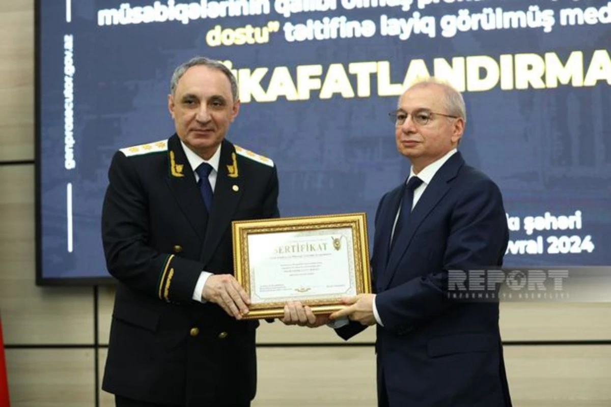 Azər Xəlilov “Prokurorluğun dostu” mükafatına layiq görüldü