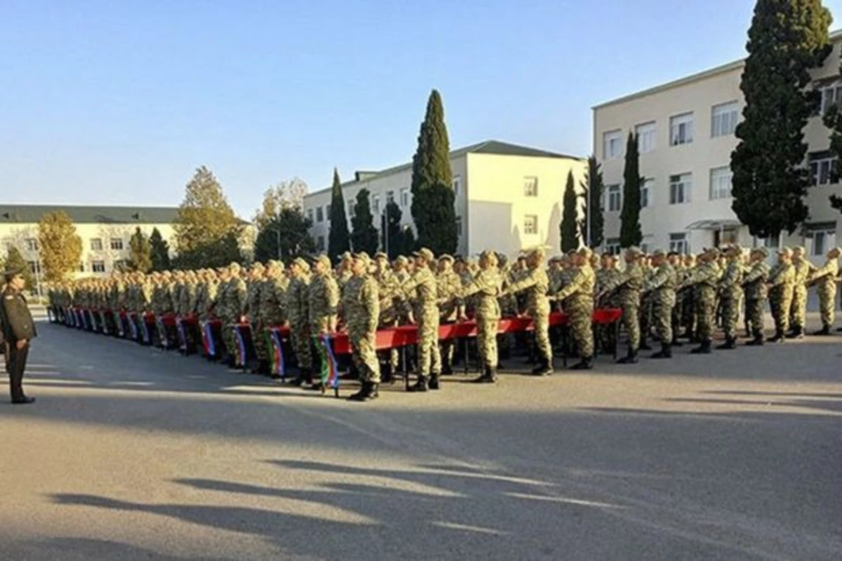Минобороны: Присяга в воинских частях пройдет без участия родителей