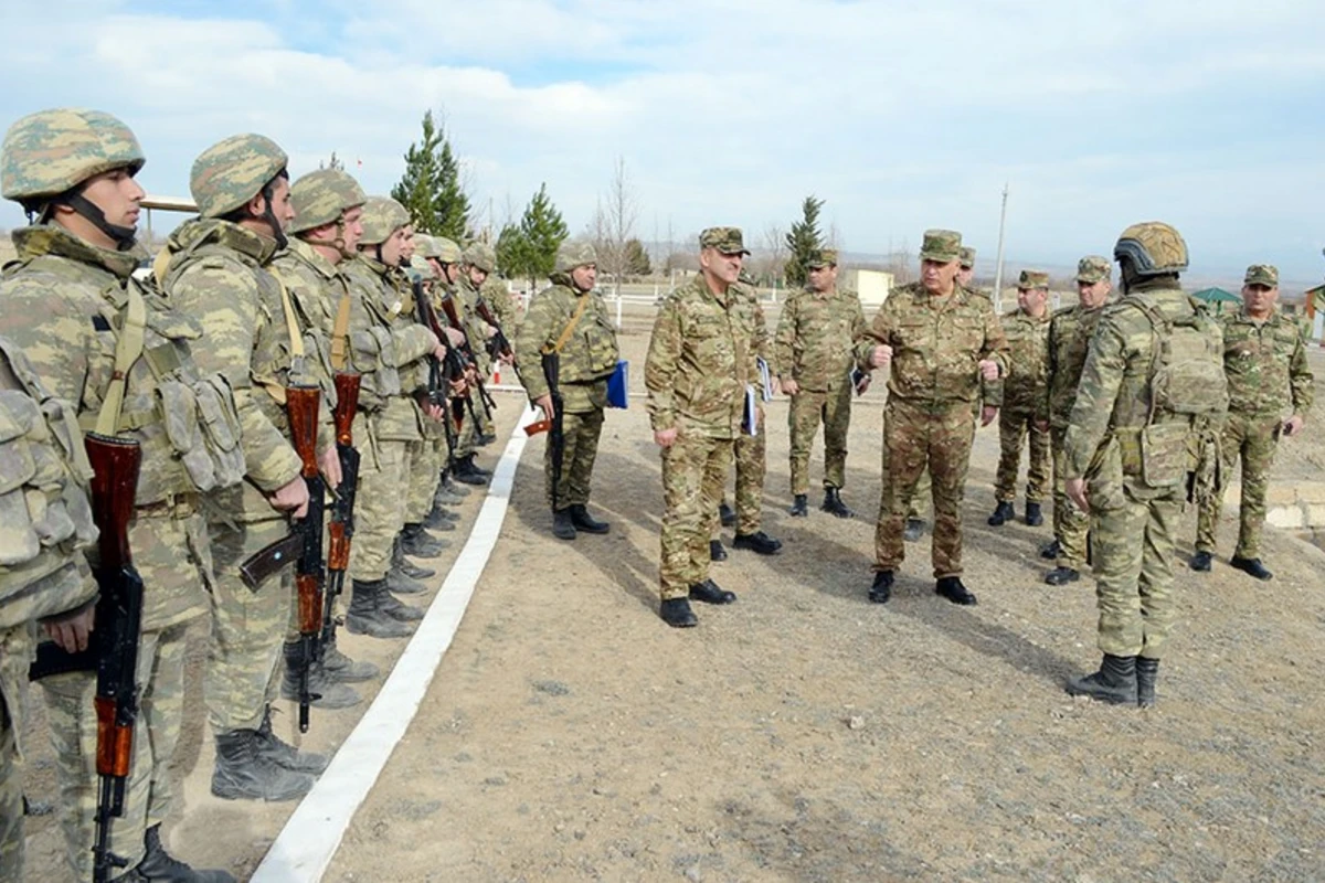 Baş Qərargah rəisi Qarabağda bir neçə hərbi hissədə olub - FOTO/VİDEO