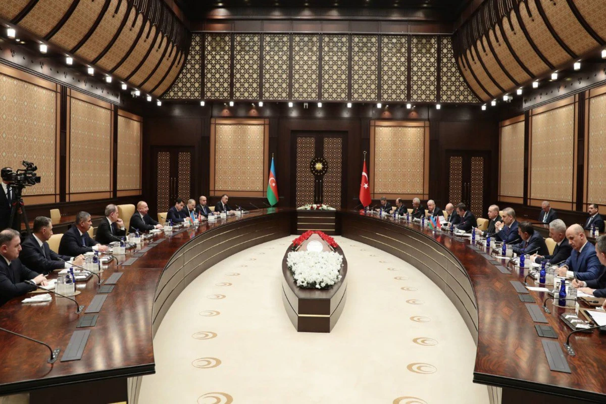 İlham Əliyev və Rəcəb Tayyib Ərdoğanın geniş tərkibdə görüşü olub - YENİLƏNİB - FOTO