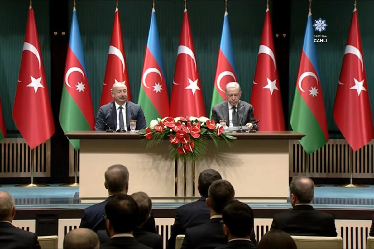 Azərbaycan və Türkiyə arasında sənədlərin imzalanması mərasimi - VİDEO